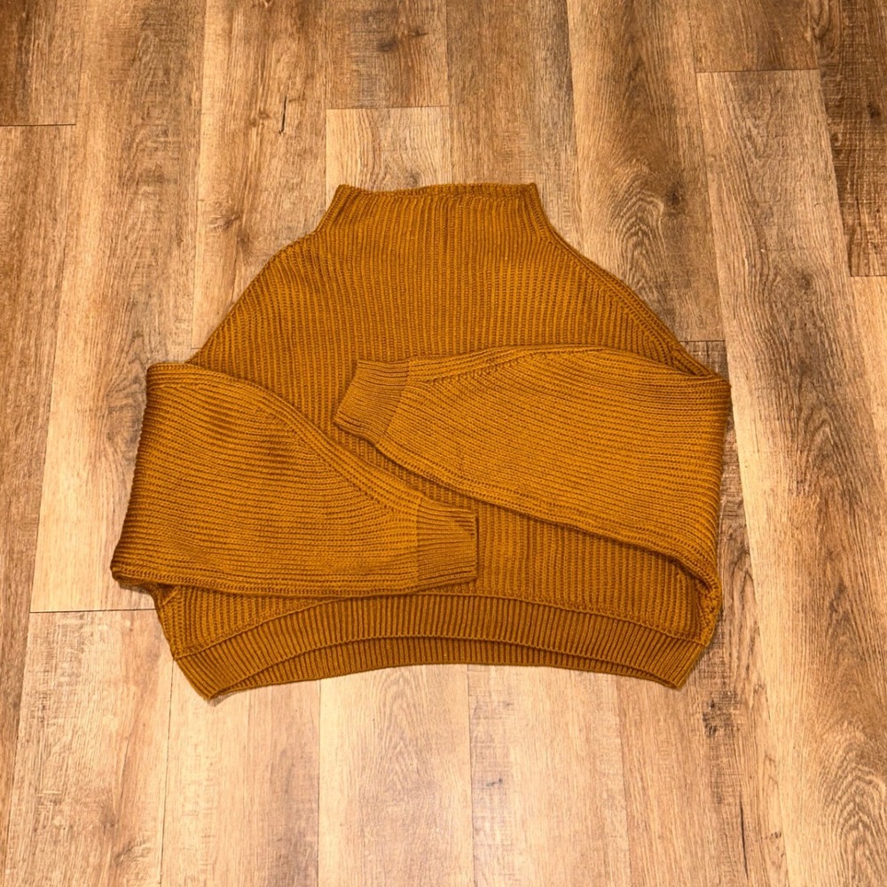 Free People Mustard Yellow Ribbed Mock Neck Cropped Sweater XS Boho Autumnal